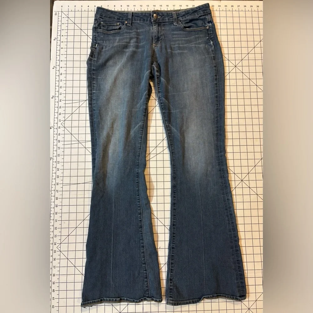 PAIGE Women’s Size‎ 31 Canyon Flare Jeans